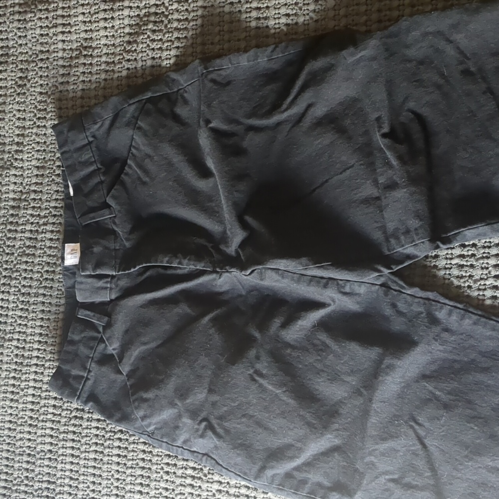 Gap slim ankle khaki sz 6 black